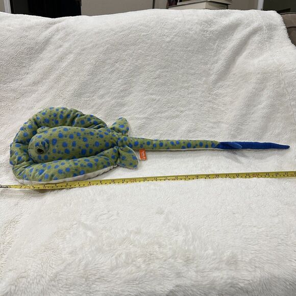 Wild Republic Green Blue Spotted Stingray 29” Long Realistic Aquarium Plush Toy - Picture 5 of 6
